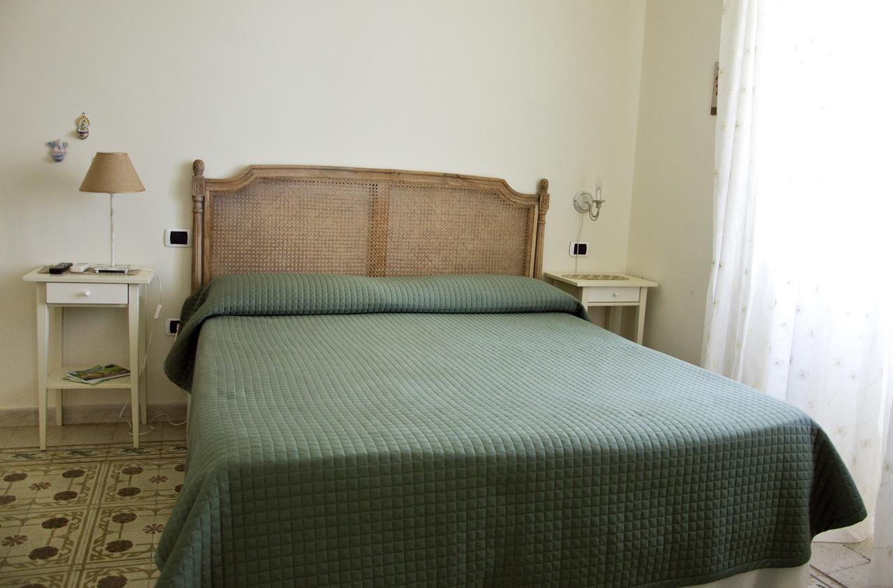 Villa Vincenza Vallo della Lucania Rom bilde